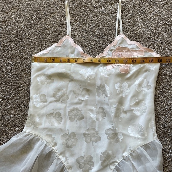 Vintage gold label Victora’s secret bodysuit teddy lingerie size small - Picture 6 of 12